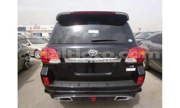 Acheter Import Voiture Toyota Land Cruiser Noir à Import - Dubai, Artibonite Acheter Import Voiture Toyota Land Cruiser Noir à Import - Dubai, Artibonite