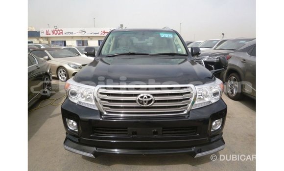 Acheter Import Voiture Toyota Land Cruiser Noir à Import - Dubai, Artibonite Acheter Import Voiture Toyota Land Cruiser Noir à Import - Dubai, Artibonite