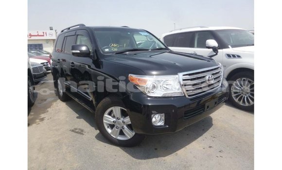 Acheter Import Voiture Toyota Land Cruiser Noir à Import - Dubai, Artibonite Acheter Import Voiture Toyota Land Cruiser Noir à Import - Dubai, Artibonite