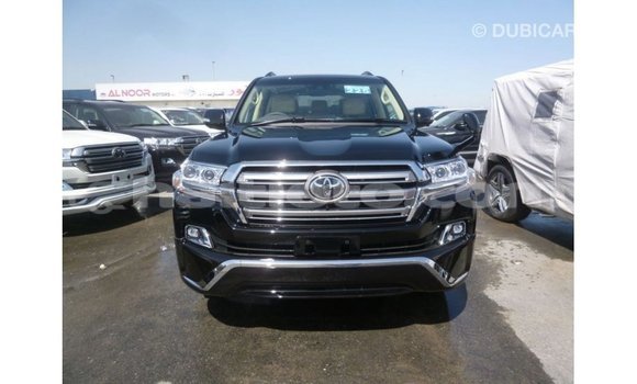 Acheter Import Voiture Toyota Land Cruiser Noir à Import - Dubai, Artibonite Acheter Import Voiture Toyota Land Cruiser Noir à Import - Dubai, Artibonite