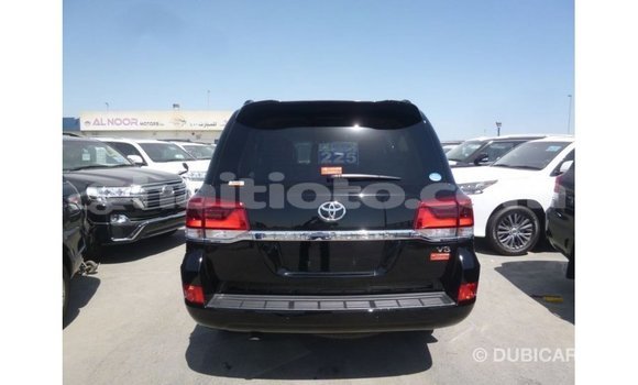 Acheter Import Voiture Toyota Land Cruiser Noir à Import - Dubai, Artibonite Acheter Import Voiture Toyota Land Cruiser Noir à Import - Dubai, Artibonite