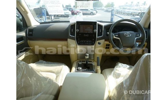 Acheter Import Voiture Toyota Land Cruiser Noir à Import - Dubai, Artibonite Acheter Import Voiture Toyota Land Cruiser Noir à Import - Dubai, Artibonite