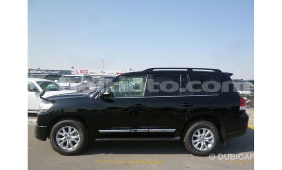 Acheter Import Voiture Toyota Land Cruiser Noir à Import - Dubai, Artibonite Acheter Import Voiture Toyota Land Cruiser Noir à Import - Dubai, Artibonite