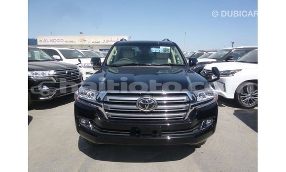 Acheter Import Voiture Toyota Land Cruiser Noir à Import - Dubai, Artibonite Acheter Import Voiture Toyota Land Cruiser Noir à Import - Dubai, Artibonite