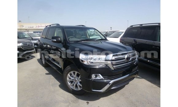 Acheter Import Voiture Toyota Land Cruiser Noir à Import - Dubai, Artibonite Acheter Import Voiture Toyota Land Cruiser Noir à Import - Dubai, Artibonite