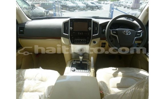 Acheter Import Voiture Toyota Land Cruiser Noir à Import - Dubai, Artibonite Acheter Import Voiture Toyota Land Cruiser Noir à Import - Dubai, Artibonite