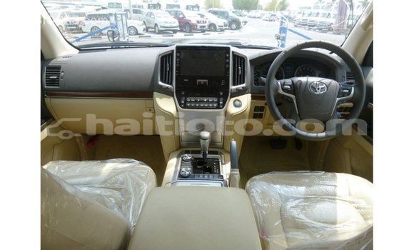 Acheter Import Voiture Toyota Land Cruiser Noir à Import - Dubai, Artibonite Acheter Import Voiture Toyota Land Cruiser Noir à Import - Dubai, Artibonite