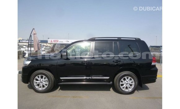 Acheter Import Voiture Toyota Land Cruiser Noir à Import - Dubai, Artibonite Acheter Import Voiture Toyota Land Cruiser Noir à Import - Dubai, Artibonite