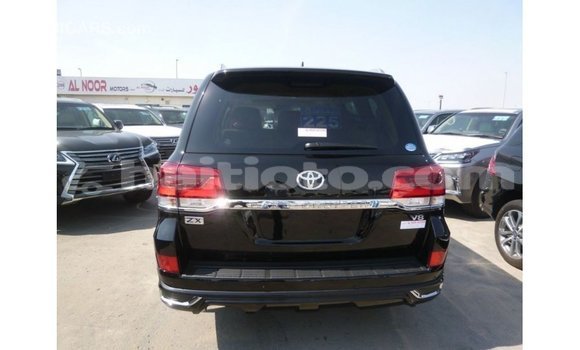 Acheter Import Voiture Toyota Land Cruiser Noir à Import - Dubai, Artibonite Acheter Import Voiture Toyota Land Cruiser Noir à Import - Dubai, Artibonite