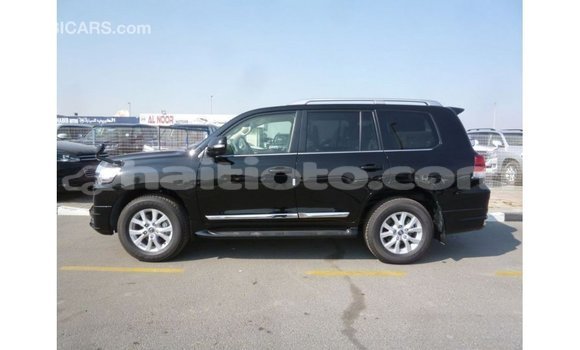 Acheter Import Voiture Toyota Land Cruiser Noir à Import - Dubai, Artibonite Acheter Import Voiture Toyota Land Cruiser Noir à Import - Dubai, Artibonite