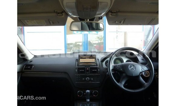 Acheter Import Voiture Mercedes-Benz 200 Autre à Import - Dubai, Artibonite Acheter Import Voiture Mercedes-Benz 200 Autre à Import - Dubai, Artibonite