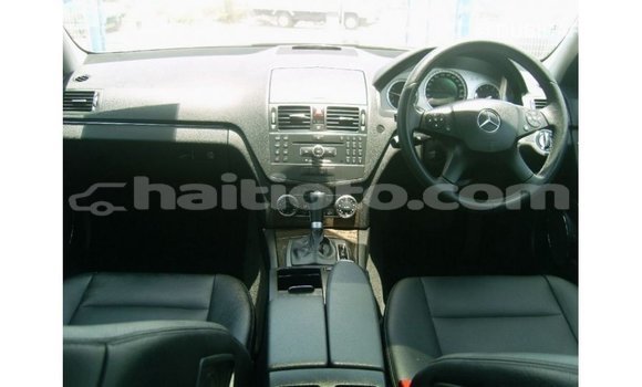 Acheter Import Voiture Mercedes-Benz 190 (W201) Autre à Import - Dubai, Artibonite Acheter Import Voiture Mercedes-Benz 190 (W201) Autre à Import - Dubai, Artibonite