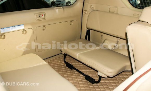Acheter Import Voiture Toyota Prado Blanc à Import - Dubai, Artibonite Acheter Import Voiture Toyota Prado Blanc à Import - Dubai, Artibonite