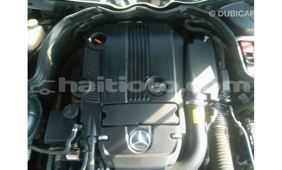 Acheter Import Voiture Mercedes-Benz 250 Noir à Import - Dubai, Artibonite Acheter Import Voiture Mercedes-Benz 250 Noir à Import - Dubai, Artibonite