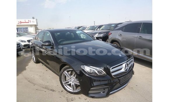Acheter Import Voiture Mercedes-Benz 190 (W201) Noir à Import - Dubai, Artibonite Acheter Import Voiture Mercedes-Benz 190 (W201) Noir à Import - Dubai, Artibonite
