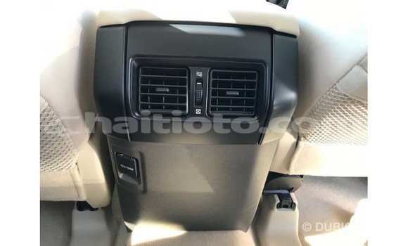 Acheter Import Voiture Toyota Prado Blanc à Import - Dubai, Artibonite Acheter Import Voiture Toyota Prado Blanc à Import - Dubai, Artibonite