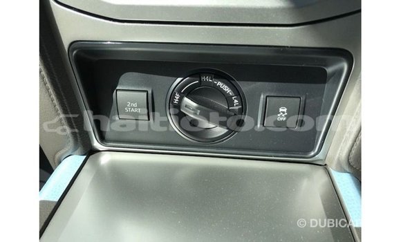 Acheter Import Voiture Toyota Prado Blanc à Import - Dubai, Artibonite Acheter Import Voiture Toyota Prado Blanc à Import - Dubai, Artibonite