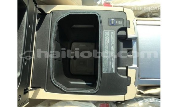 Acheter Import Voiture Toyota Land Cruiser Noir à Import - Dubai, Artibonite Acheter Import Voiture Toyota Land Cruiser Noir à Import - Dubai, Artibonite