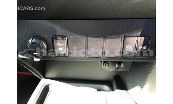 Acheter Import Voiture Toyota 4Runner Blanc à Import - Dubai, Artibonite Acheter Import Voiture Toyota 4Runner Blanc à Import - Dubai, Artibonite