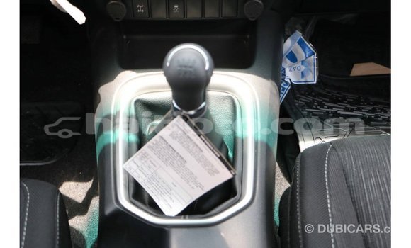 Acheter Import Voiture Toyota Hilux Blanc à Import - Dubai, Artibonite Acheter Import Voiture Toyota Hilux Blanc à Import - Dubai, Artibonite