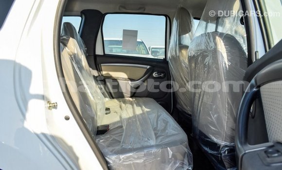 Acheter Import Voiture Renault Duster Blanc à Import - Dubai, Artibonite Acheter Import Voiture Renault Duster Blanc à Import - Dubai, Artibonite