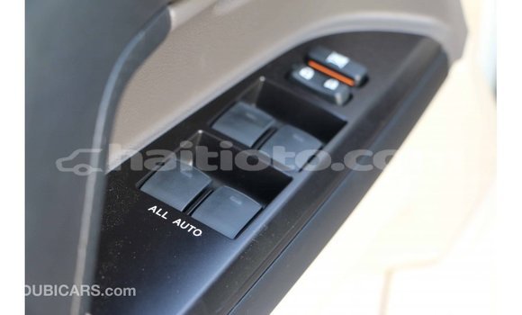 Acheter Import Voiture Toyota Land Cruiser Blanc à Import - Dubai, Artibonite Acheter Import Voiture Toyota Land Cruiser Blanc à Import - Dubai, Artibonite
