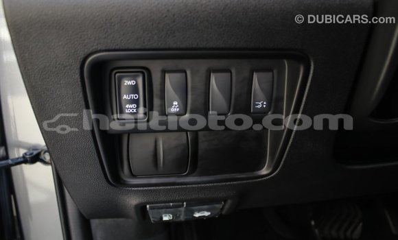 Buy Import Renault Koleos White Car in Import - Dubai in Artibonite Buy Import Renault Koleos White Car in Import - Dubai in Artibonite