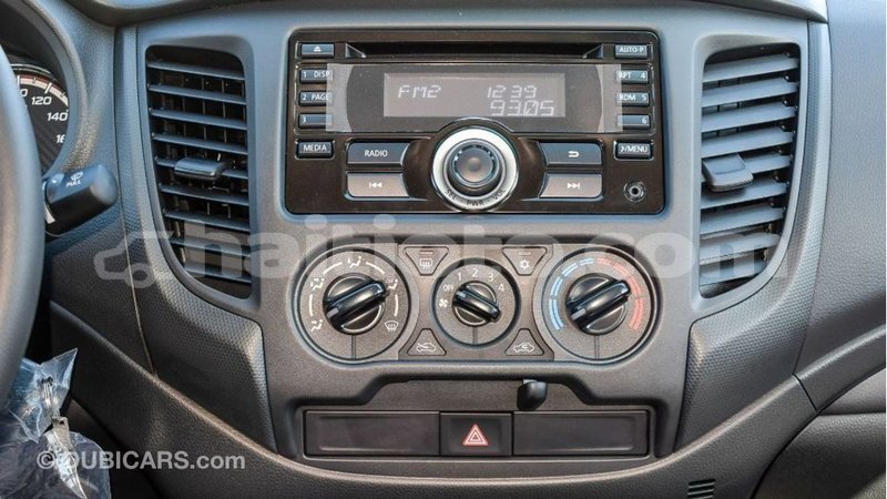 Big with watermark mitsubishi l200 artibonite import dubai 2446