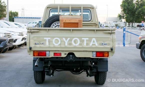 Acheter Import Voiture Toyota Land Cruiser Beige à Import - Dubai, Artibonite Acheter Import Voiture Toyota Land Cruiser Beige à Import - Dubai, Artibonite