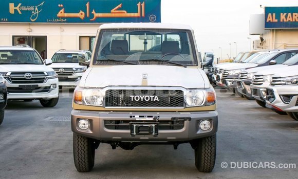 Acheter Import Voiture Toyota Land Cruiser Beige à Import - Dubai, Artibonite Acheter Import Voiture Toyota Land Cruiser Beige à Import - Dubai, Artibonite