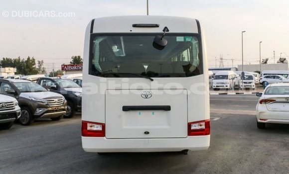 Acheter Import Voiture Toyota Coaster Blanc à Import - Dubai, Artibonite Acheter Import Voiture Toyota Coaster Blanc à Import - Dubai, Artibonite