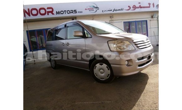 Acheter Import Voiture Toyota Voxy Autre à Import - Dubai, Artibonite Acheter Import Voiture Toyota Voxy Autre à Import - Dubai, Artibonite