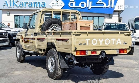 Acheter Import Voiture Toyota Land Cruiser Beige à Import - Dubai, Artibonite Acheter Import Voiture Toyota Land Cruiser Beige à Import - Dubai, Artibonite