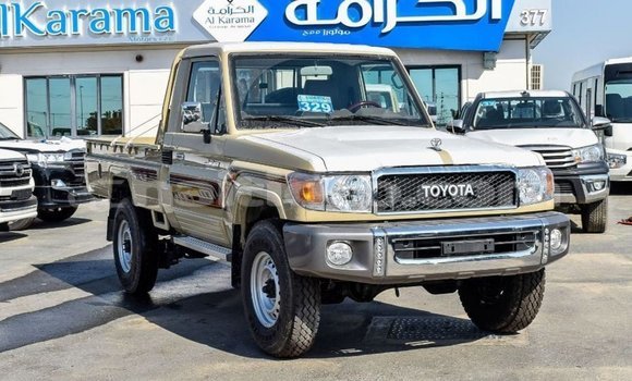 Acheter Import Voiture Toyota Land Cruiser Beige à Import - Dubai, Artibonite Acheter Import Voiture Toyota Land Cruiser Beige à Import - Dubai, Artibonite
