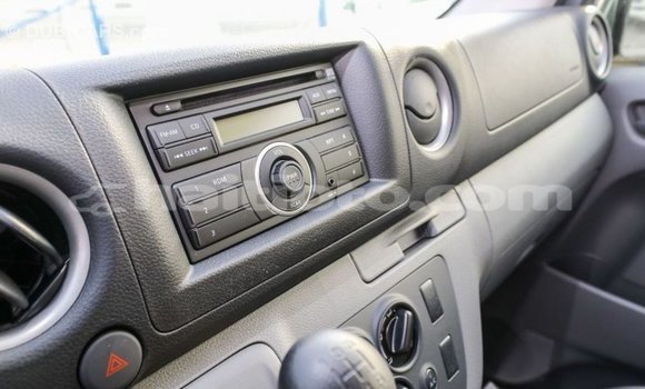 Acheter Import Voiture Nissan Urvan Blanc à Import - Dubai, Artibonite Acheter Import Voiture Nissan Urvan Blanc à Import - Dubai, Artibonite