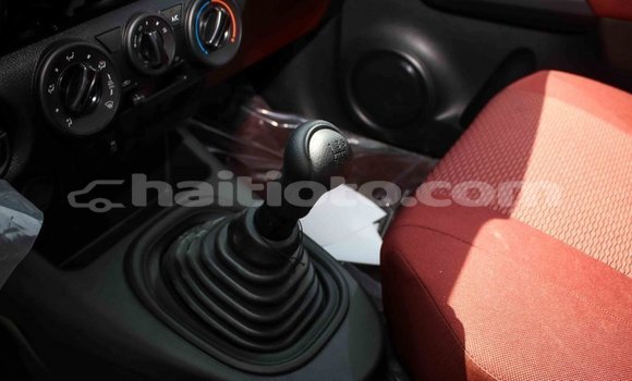 Acheter Import Voiture Toyota Hilux Autre à Import - Dubai, Artibonite Acheter Import Voiture Toyota Hilux Autre à Import - Dubai, Artibonite