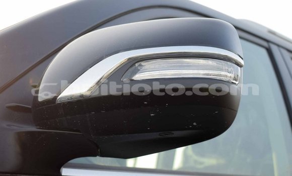 Acheter Import Voiture Toyota Land Cruiser Noir à Import - Dubai, Artibonite Acheter Import Voiture Toyota Land Cruiser Noir à Import - Dubai, Artibonite