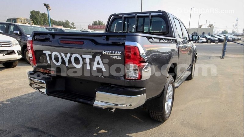 Big with watermark toyota hilux artibonite import dubai 2497