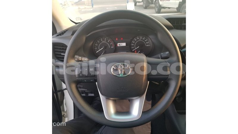 Big with watermark toyota hilux artibonite import dubai 2499