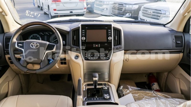 Big with watermark toyota land cruiser artibonite import dubai 2500