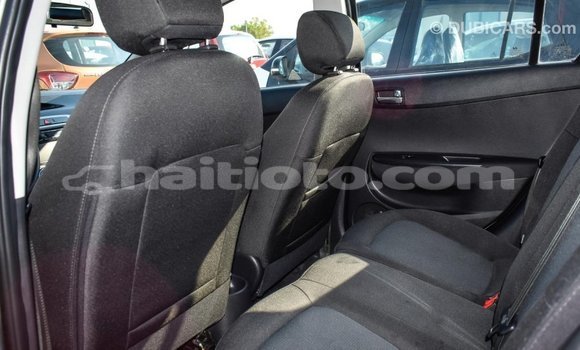 Acheter Import Voiture Hyundai i20 Autre à Import - Dubai, Artibonite Acheter Import Voiture Hyundai i20 Autre à Import - Dubai, Artibonite
