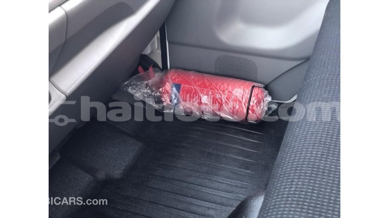 Big with watermark mitsubishi carisma artibonite import dubai 2507