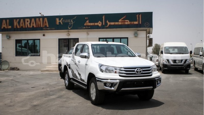 Big with watermark toyota hilux artibonite import dubai 2514