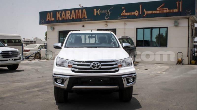 Big with watermark toyota hilux artibonite import dubai 2514