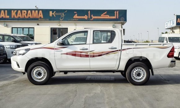 Buy Import Toyota Hilux White Car in Import - Dubai in Artibonite Buy Import Toyota Hilux White Car in Import - Dubai in Artibonite