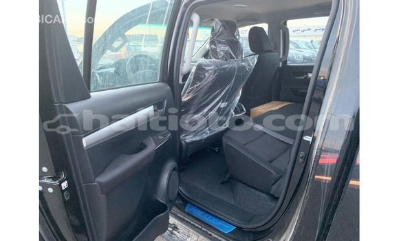Buy Import Toyota Hilux Black Car in Import - Dubai in Artibonite Buy Import Toyota Hilux Black Car in Import - Dubai in Artibonite