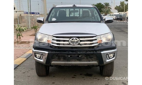 Buy Import Toyota Hilux Black Car in Import - Dubai in Artibonite Buy Import Toyota Hilux Black Car in Import - Dubai in Artibonite