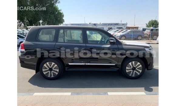 Buy Import Toyota Land Cruiser Black Car in Import - Dubai in Artibonite Buy Import Toyota Land Cruiser Black Car in Import - Dubai in Artibonite