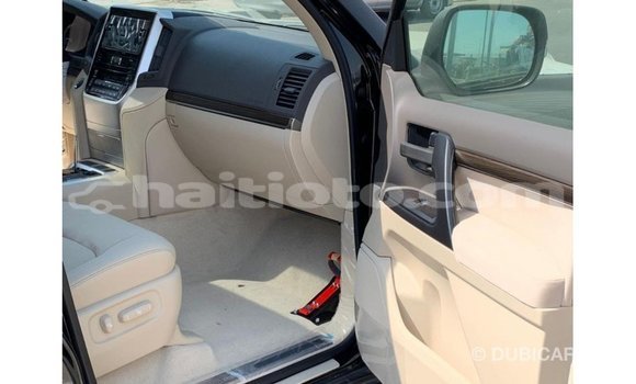 Buy Import Toyota Land Cruiser Black Car in Import - Dubai in Artibonite Buy Import Toyota Land Cruiser Black Car in Import - Dubai in Artibonite