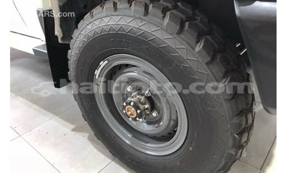 Buy Import Toyota Land Cruiser White Car in Import - Dubai in Artibonite Buy Import Toyota Land Cruiser White Car in Import - Dubai in Artibonite
